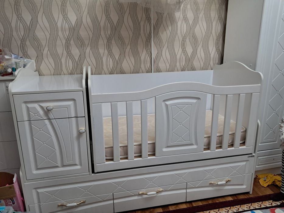 Продаю детскую кровать