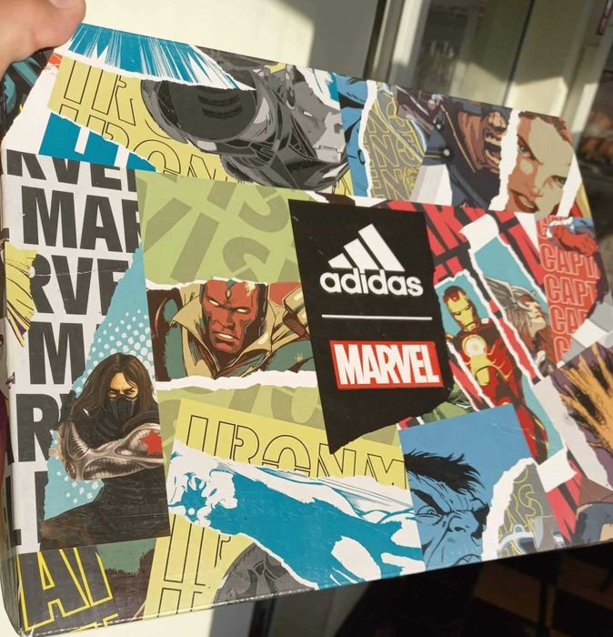 Маратонки Адидас оригинални