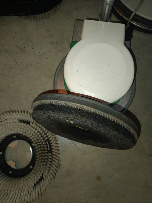 Дискова машина за подове