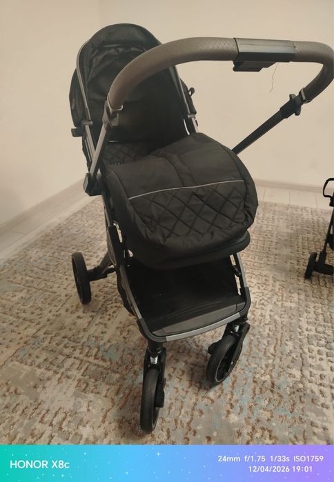 Коляска детская новая в коробке