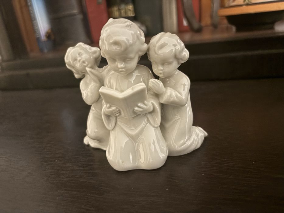 Порцеланова фигура