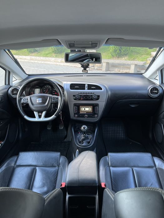 SEAT Leon 2013 — imagine 4