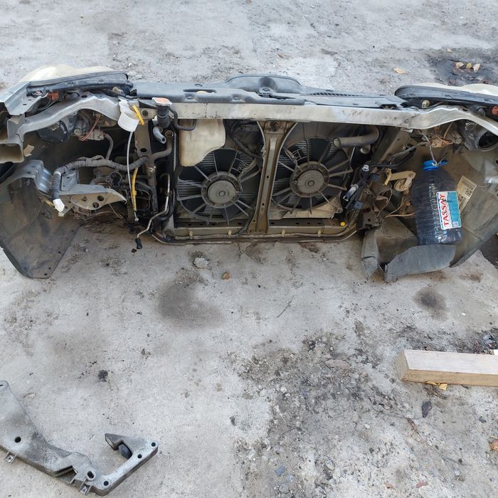 Фары и бампер на субару