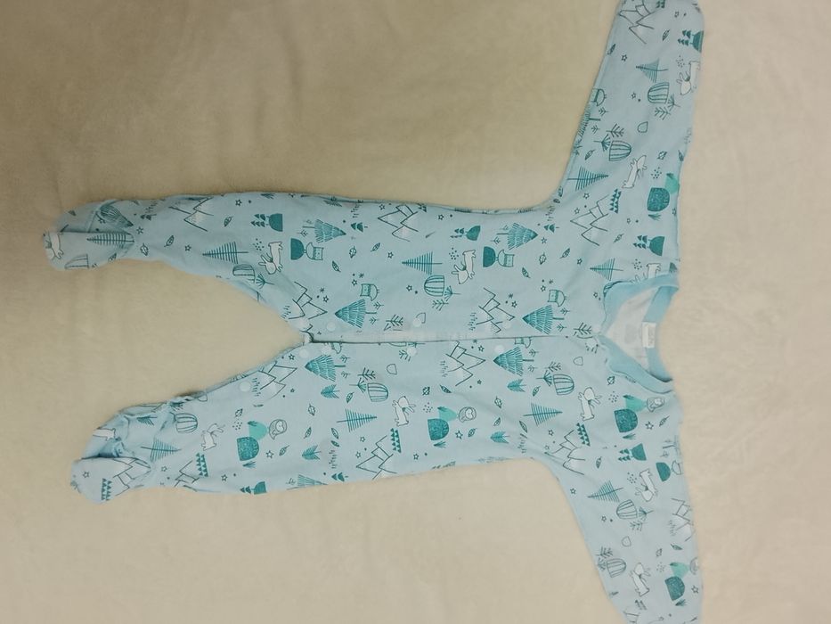 Отдам детские вещи