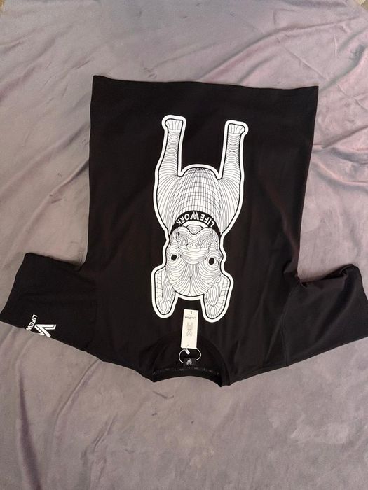 Футболки брендовые