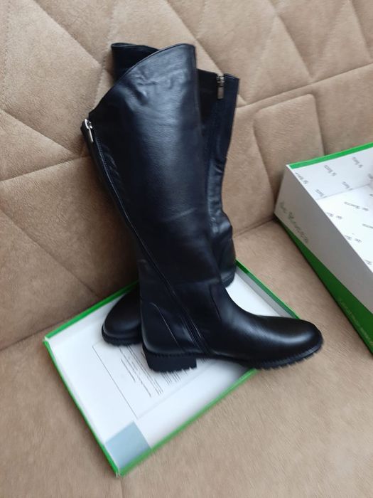 Новые Сапоги кожаные женские