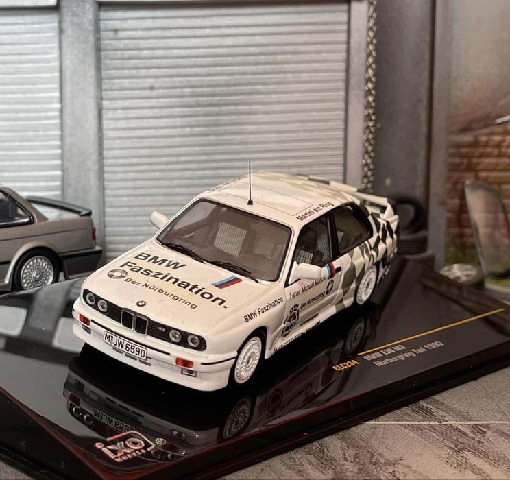 BMW E30 Nurnburgring Taxi - Ixo 1:43