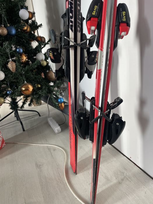 Schiuri Atomic Pro Carv 6.20 170 cm si Schiuri Techno Pro Carve 120 cm