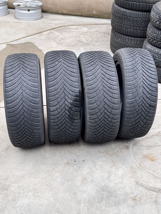 225/55/R17 Hankook Winter 4бр зимни dot2123