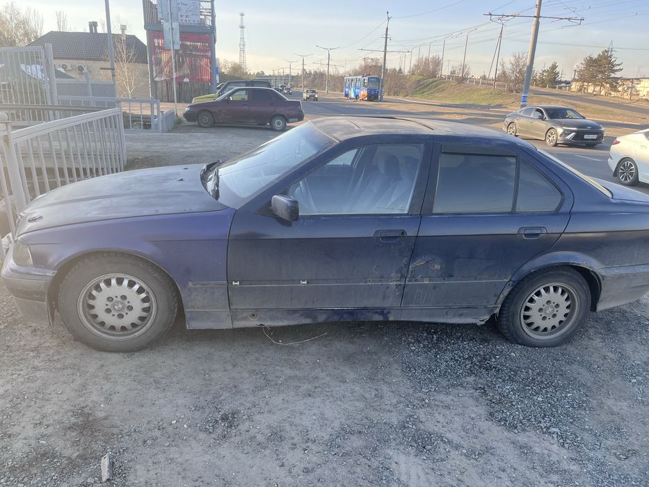 Продам бмв е36 на полном хожу