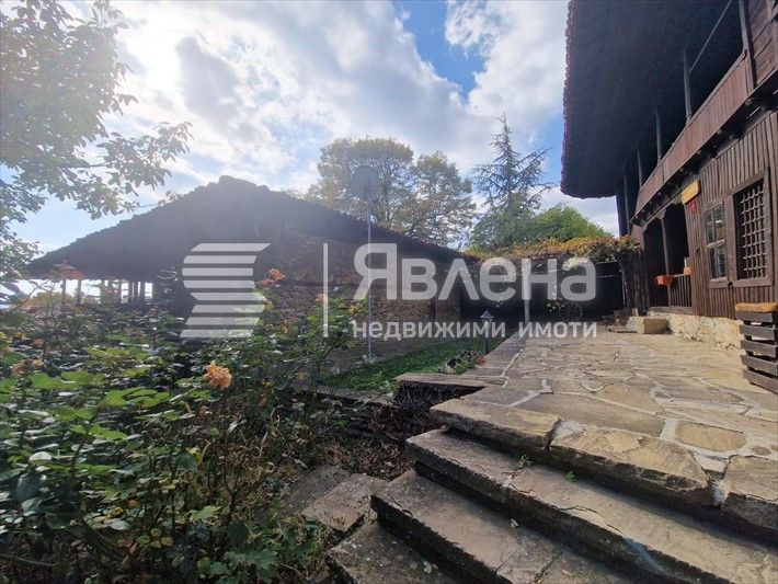 Продава се Хотел в с. Жеравна, Област Сливен - 3183 кв.м за 252 €/кв.м - Снимка #5