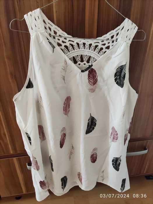 Тениска с принт за лятото