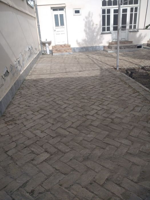 Продается двухэтажный дом продается связы переездом