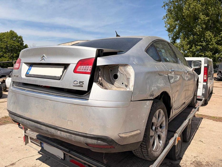 Dezmembrez CITROEN C5  2008 2.2 Hdi 175 CP Cod Motor  4HT