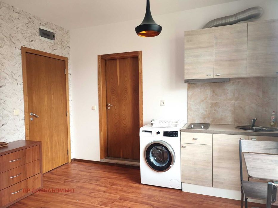 Дава се под наем Едностаен апартамент в к.к. Слънчев бряг - 39 кв.м за 127.5 € - Снимка #1