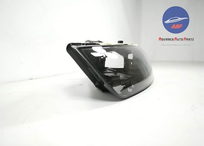 Оригинален ляв фар капак и стъкло LED / Originen lqv far kapak i stykl