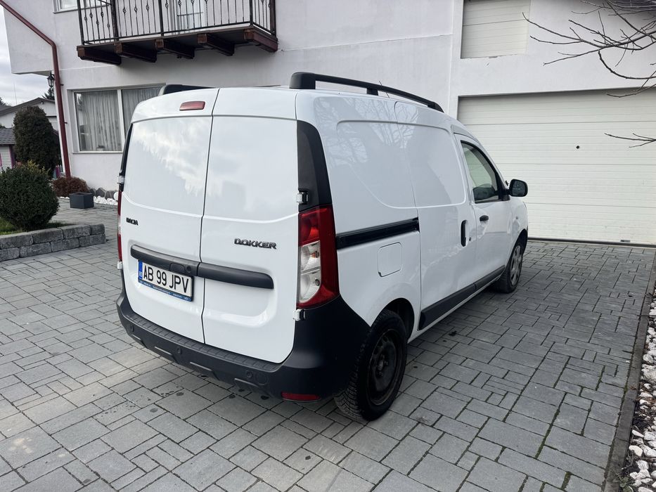 Dacia dokker 1.6 benzina 2020 avariat