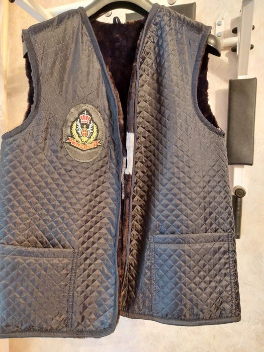 Жилетка дублёнка  продам