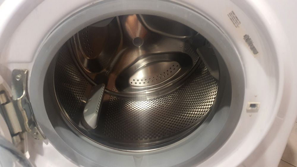 Пералня Hotpoint Ariston 9кг. А++