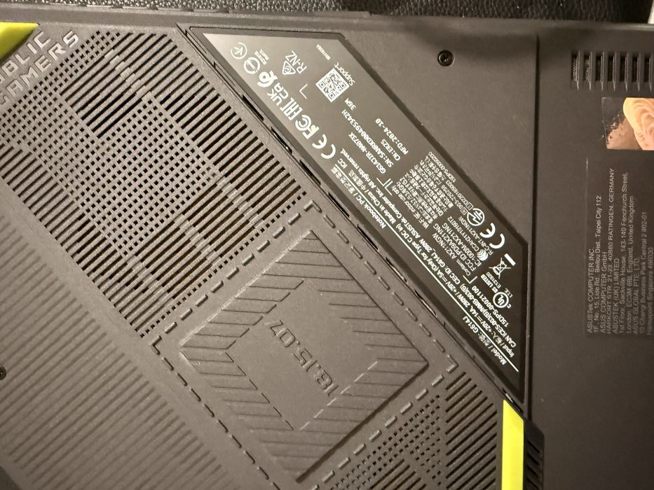 Laptop Asus G16 I9 placa video 4070