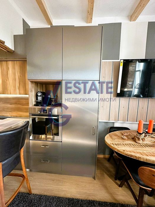 Дава се под наем Двустаен апартамент в Бургас, Център - 50 кв.м за 612 € - Снимка #7