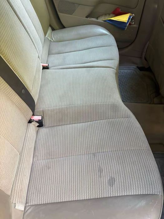 Curatare mobilier textil Bucuresti