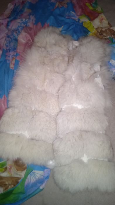 Продам мехавую жилетку