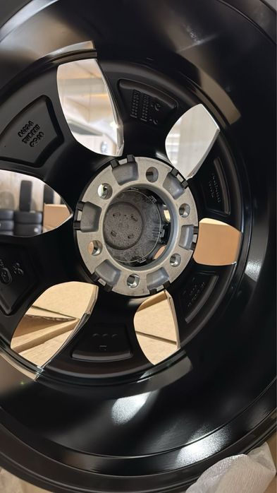 19 цола Оригинални Джанти 6х139.7 Toyota Land Cruiser Hilux  Нови