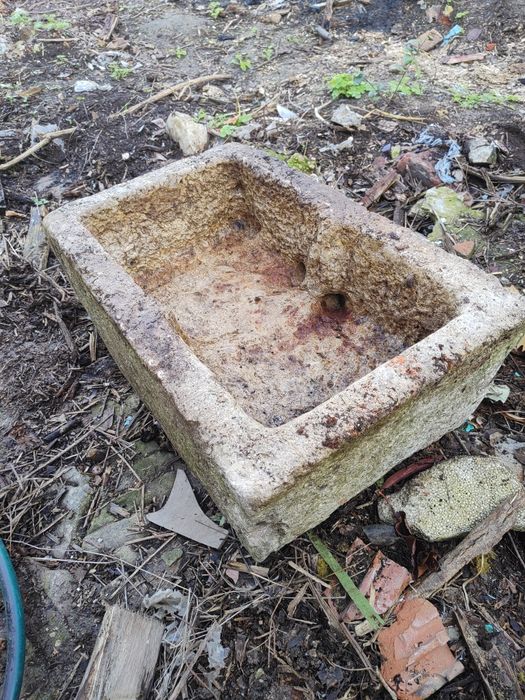 Постав от дялан камък