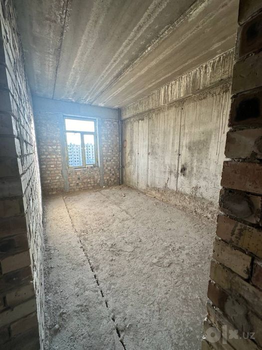1 комнатная (39кв.м.) в 10 микрорайоне (новостройка)