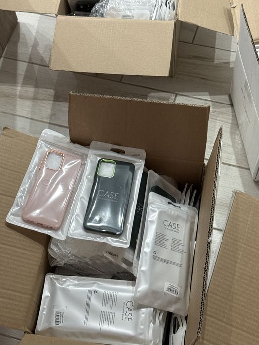 MEGA LOT 150 Accesorii GSM (Huse originale Apple incluse) - Oportunitate