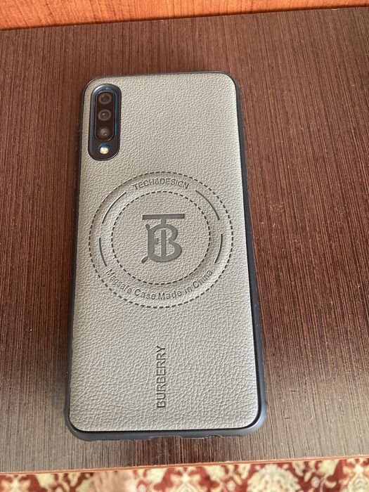 Срочно продается телефон!