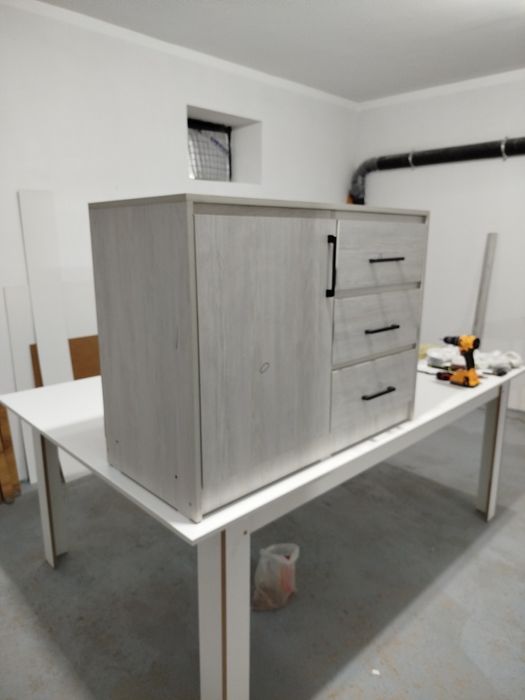 Камод с МДФ шкафчик и 3-х ящиков