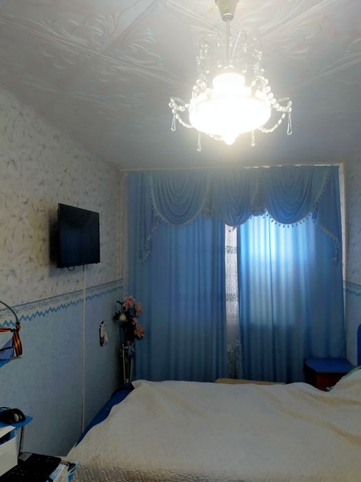 2ух.ком. 9-13 3 эт. Продам 7.5