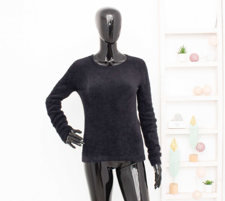 Marc Cain оригинален дамски пуловер черен рошав плюшен N1 Small