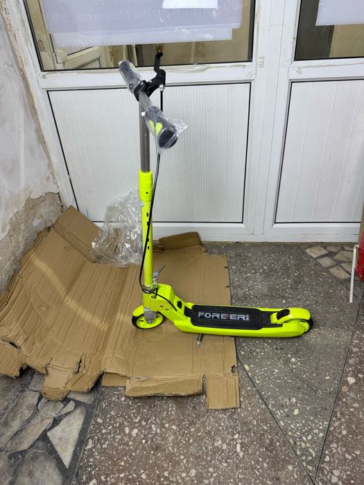 Самокат новый продаю