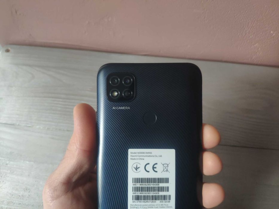 Продавам Xiaomi Redmi 9C NFC