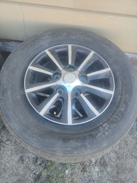 285/65/17 комплект резины с дисками