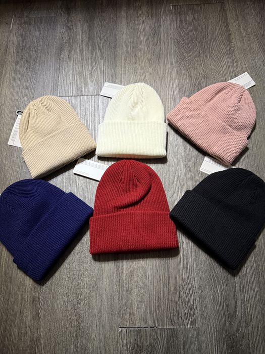 Caciula Fes Lacoste noua/new unisex