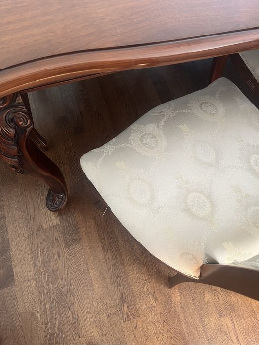 Продам итальянский гарнитур