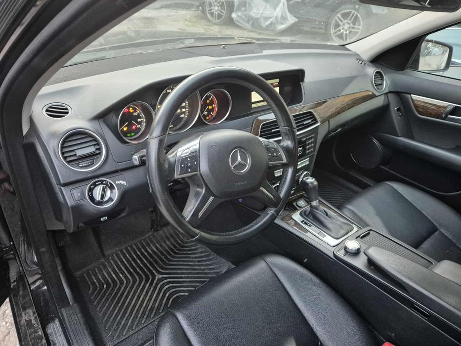 Mercedes W204 C250CDI 204кс 4Matic Facelift Distronic автоматик НА ЧАС