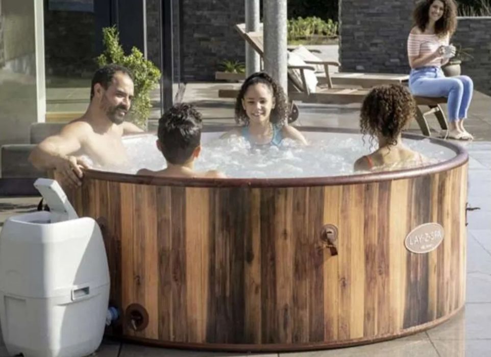 НОВО Суперлуксозно  джакузи HELSINKI 1.80М-66см