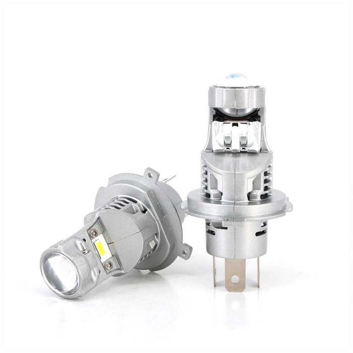 LED PROJECTOR Диодни крушки H4 240W 12V 350% светлина, крушки с лупи