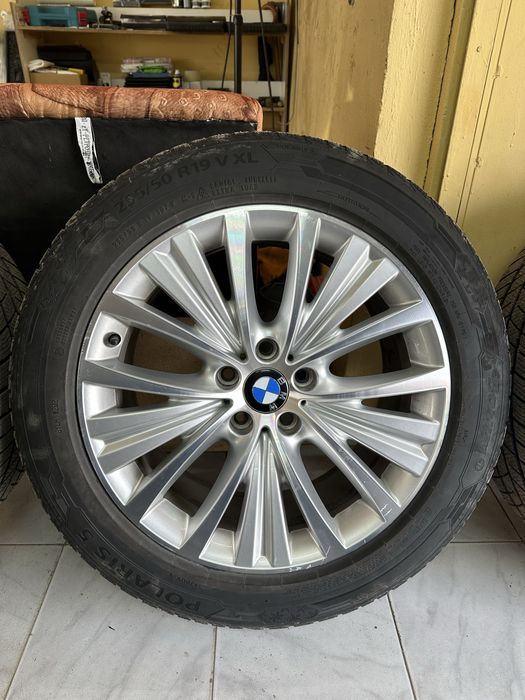 Оригинални дж. BMW+зимни гуми 255/50/19 Barum !
