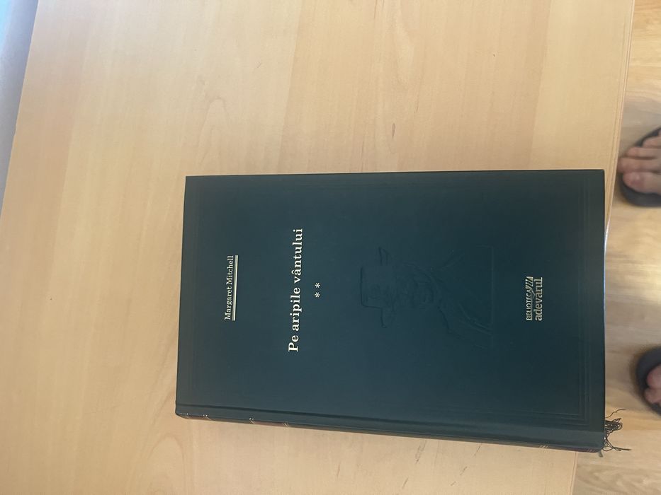 Vand colectia completa 100 de opere esentiale Biblioteca Adevarul