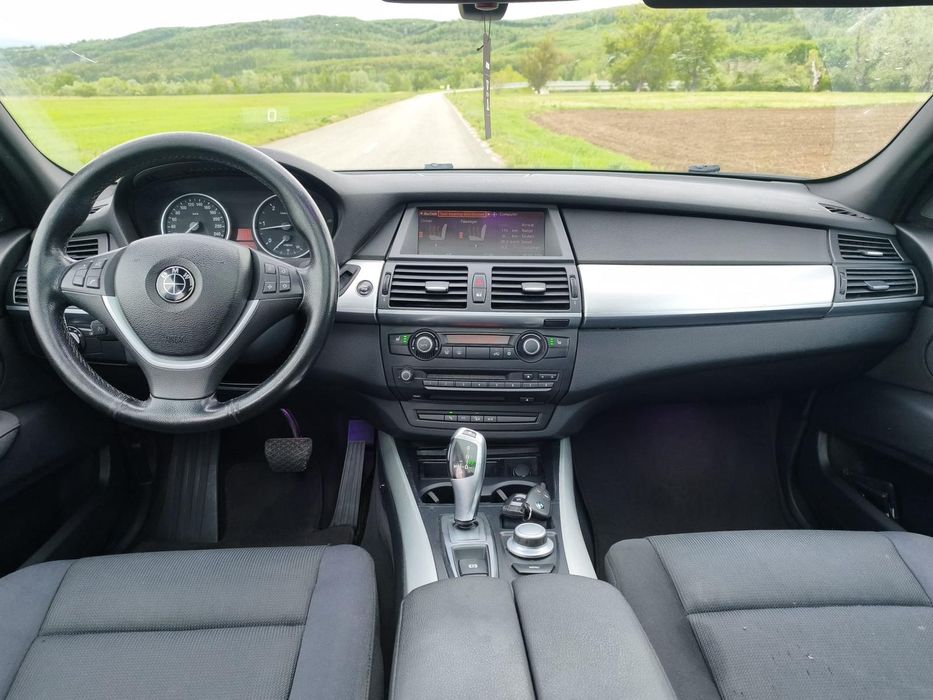 BMW X5 E70 2008 3.0 235hp