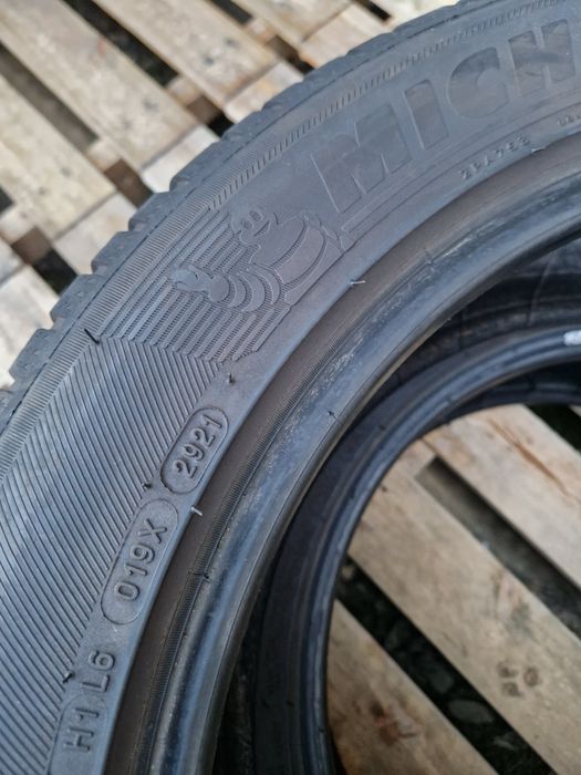 2anvelope iarna 215 55 18 Michelin 2021