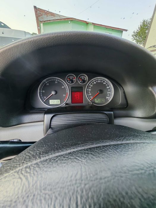VW Passat B5. 5,an 2000, 4motion