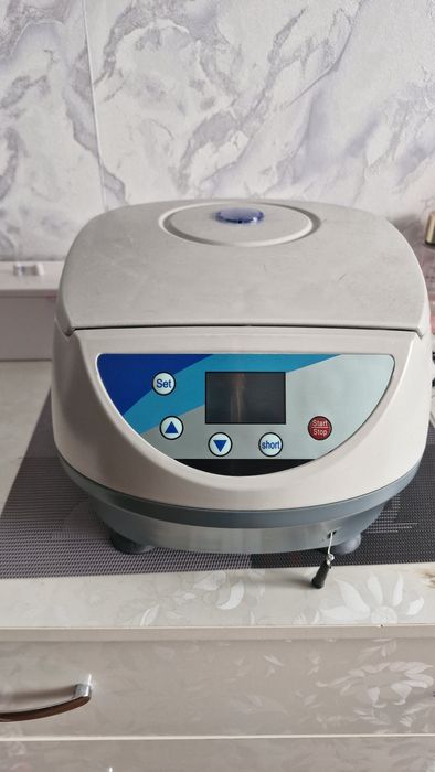 Центрифуга для плазмолифтинга