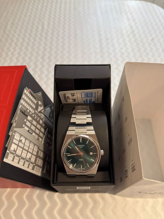 Продам часы Tissot PRX оригинал срочно